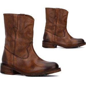 NEW Vintage Foundry Ladies Boots-Size 7.5